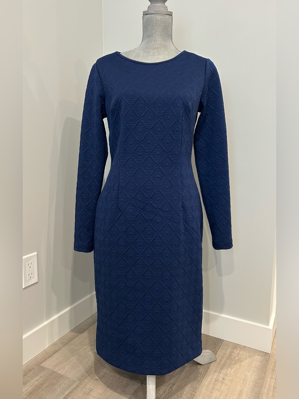 Betsey Johnson Size 8 Textured Geometric Diamond Dress Long Sleeve Navy Blue - Picture 3 of 16
